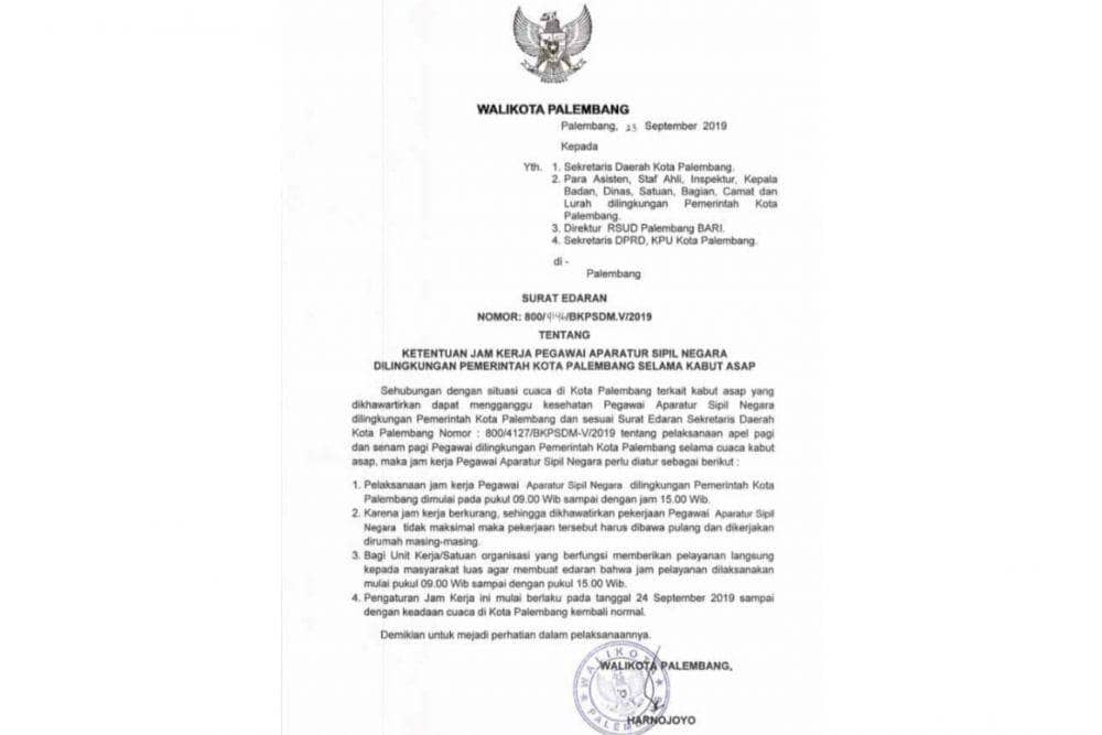 Dampak Kabut Asap, Pegawai Pemkot Palembang Masuk Kerja Pukul 09.00WIB