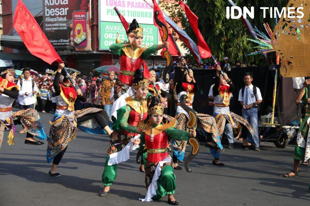 30 Ide Kostum 17 Agustus yang Simpel, Unik, dan Kreatif, Pakai yuk!