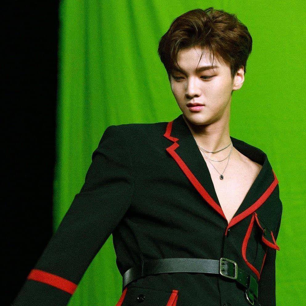 Instagram.com/x1official101