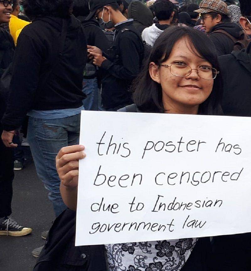 facebook.com/Nana Hanifah