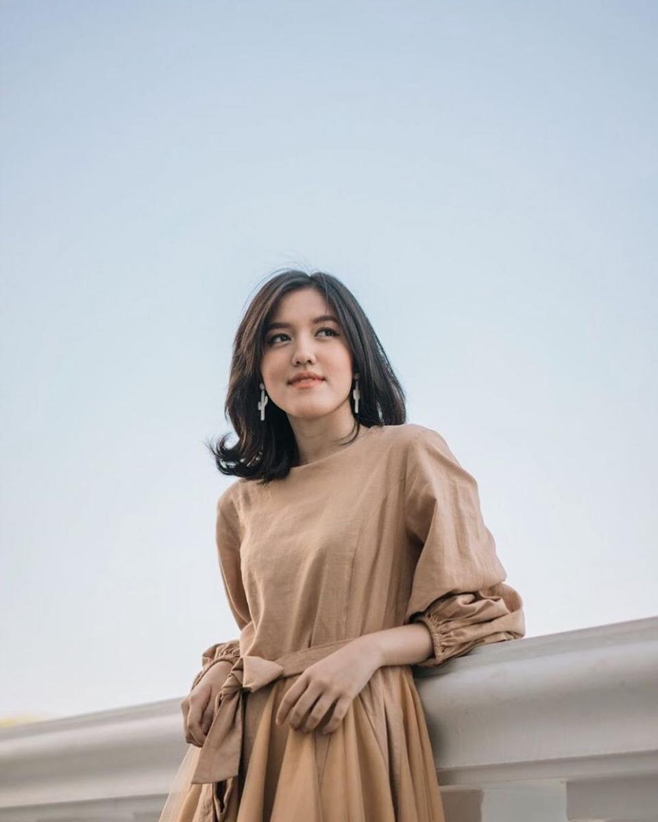 Rilis Lagu Baru, 9 Potret Ify Alyssa yang Makin Dewasa
