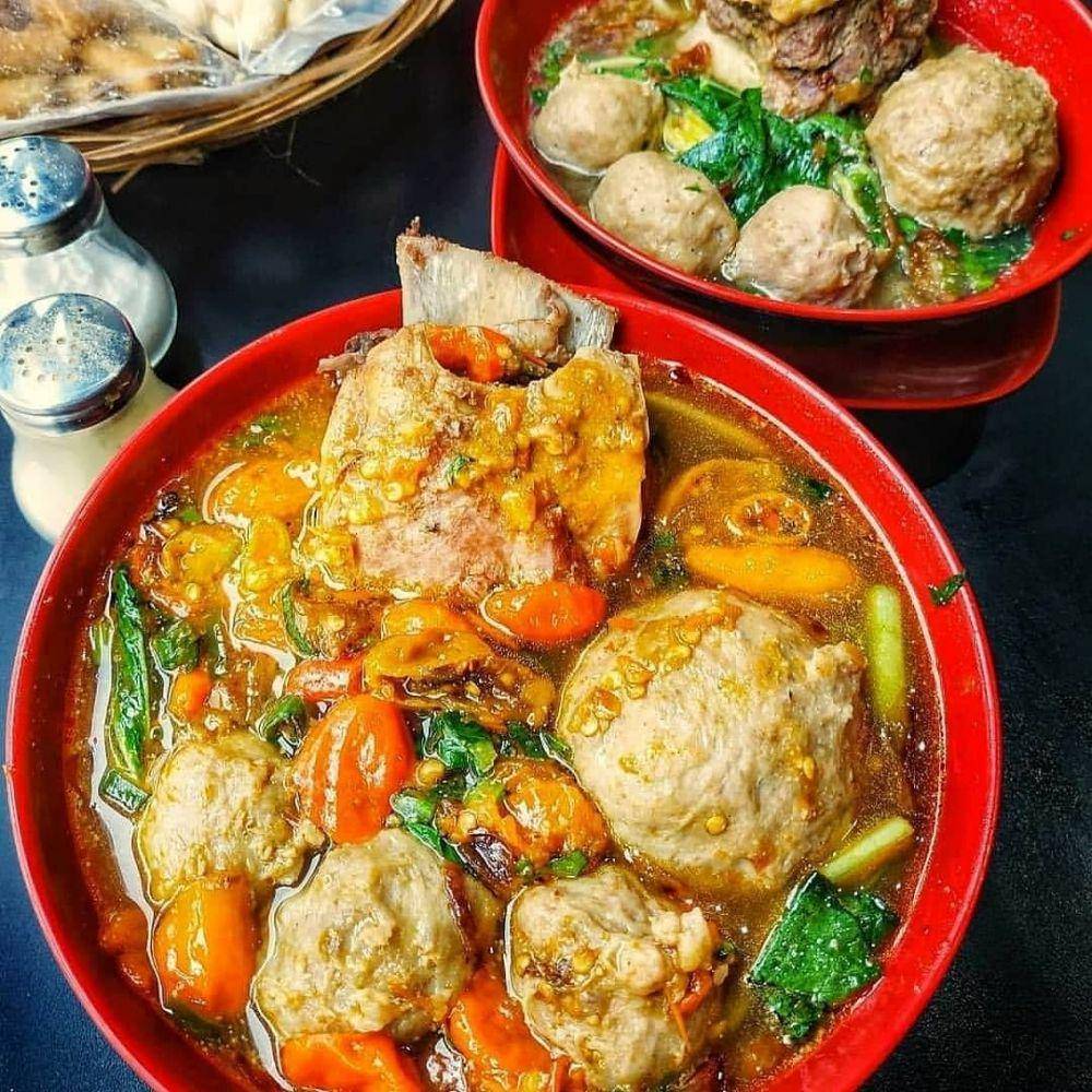 Instagram.com/hobi_bakso