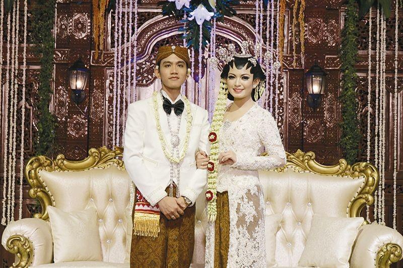 10 Mahkota Adat Pernikahan Tradisional Indonesia, Anggun & Ningrat