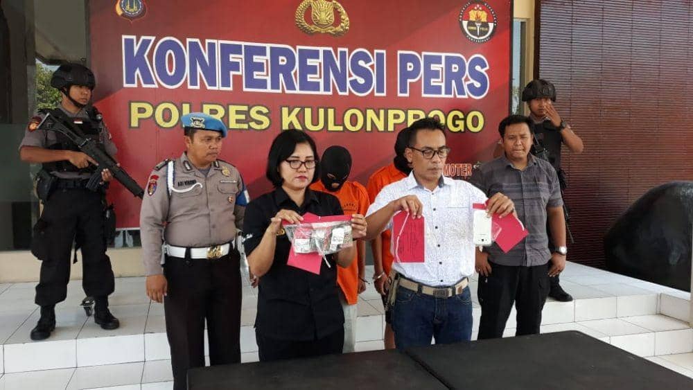 Dua Orang Pengedar Psikotropika Ditangkap Satres Narkoba Kulon Progo