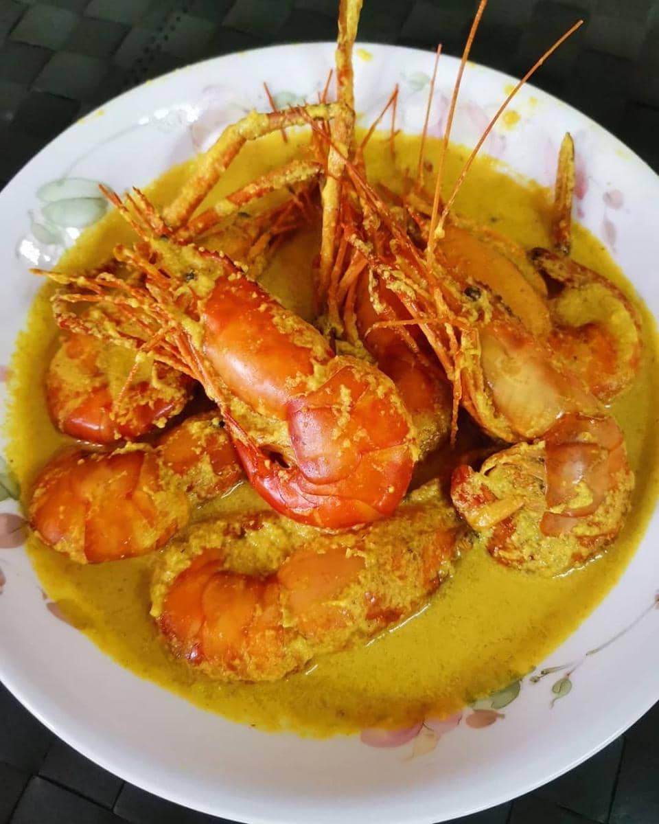 instagram.com/effa303