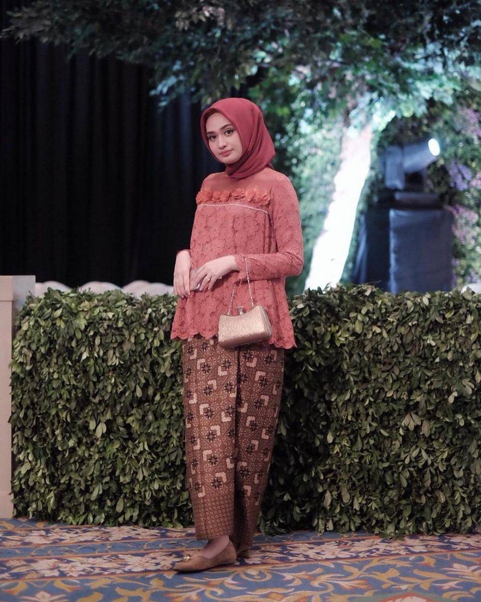 .instagram.com/shellaalaztha