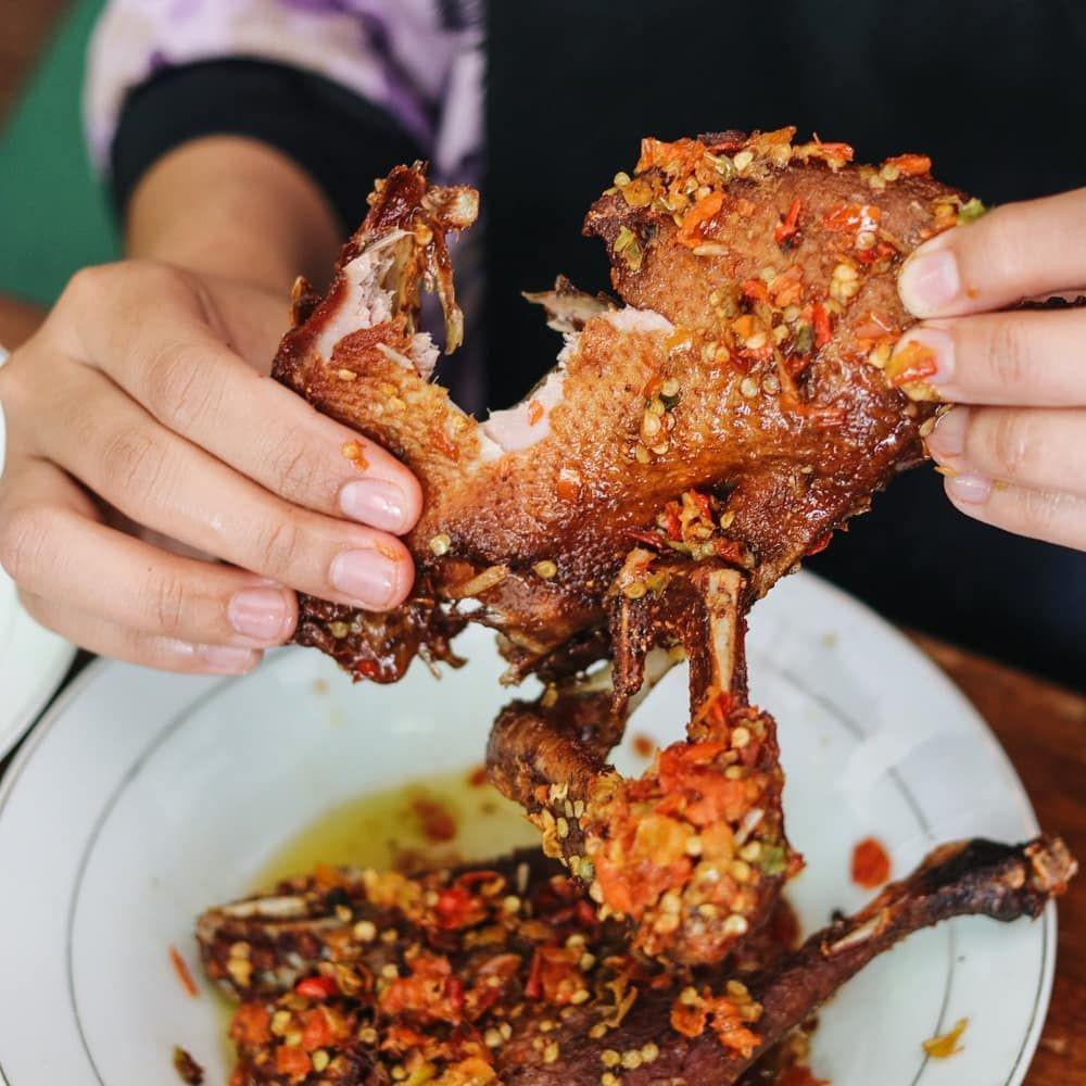 10 Fakta Unik Bebek H. Slamet yang Harus Kamu Tahu, Sudah Pernah Coba?