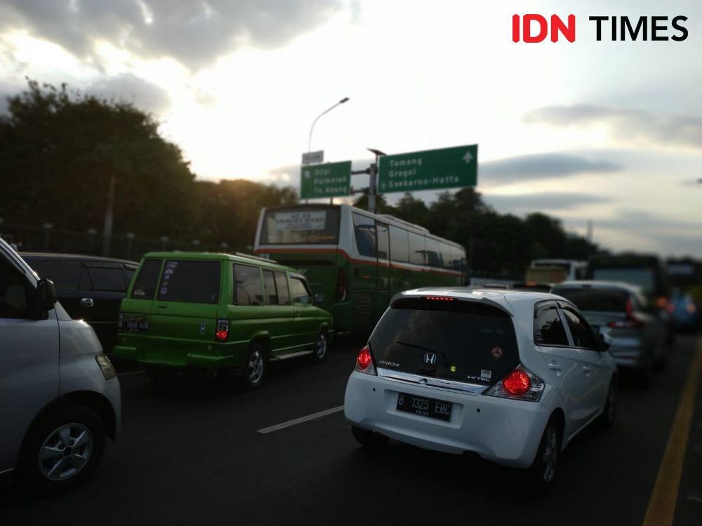Usai Demo, Tol Dalam Kota Sudah Dapat Dilintasi Pagi Ini