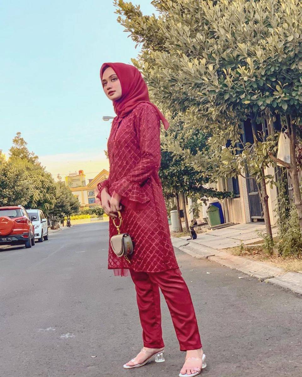 instagram.com/shellaalaztha