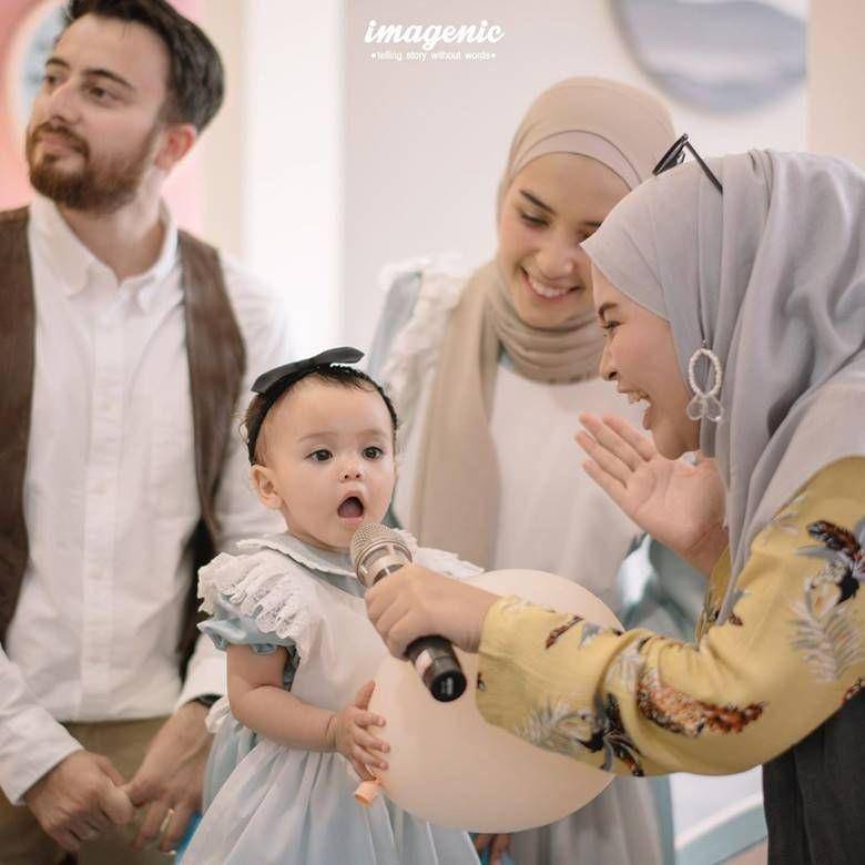 https://www.instagram.com/hamidahrachmayanti/