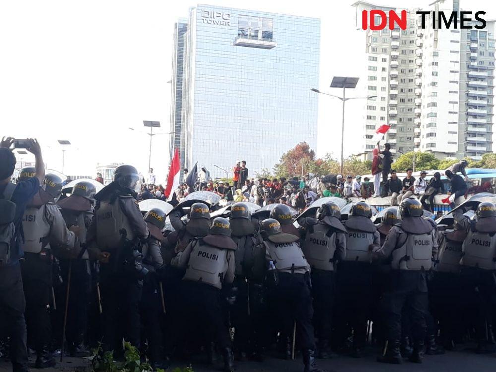 16 Juli Ini, Ada 2 Aksi Demo di Gedung DPR