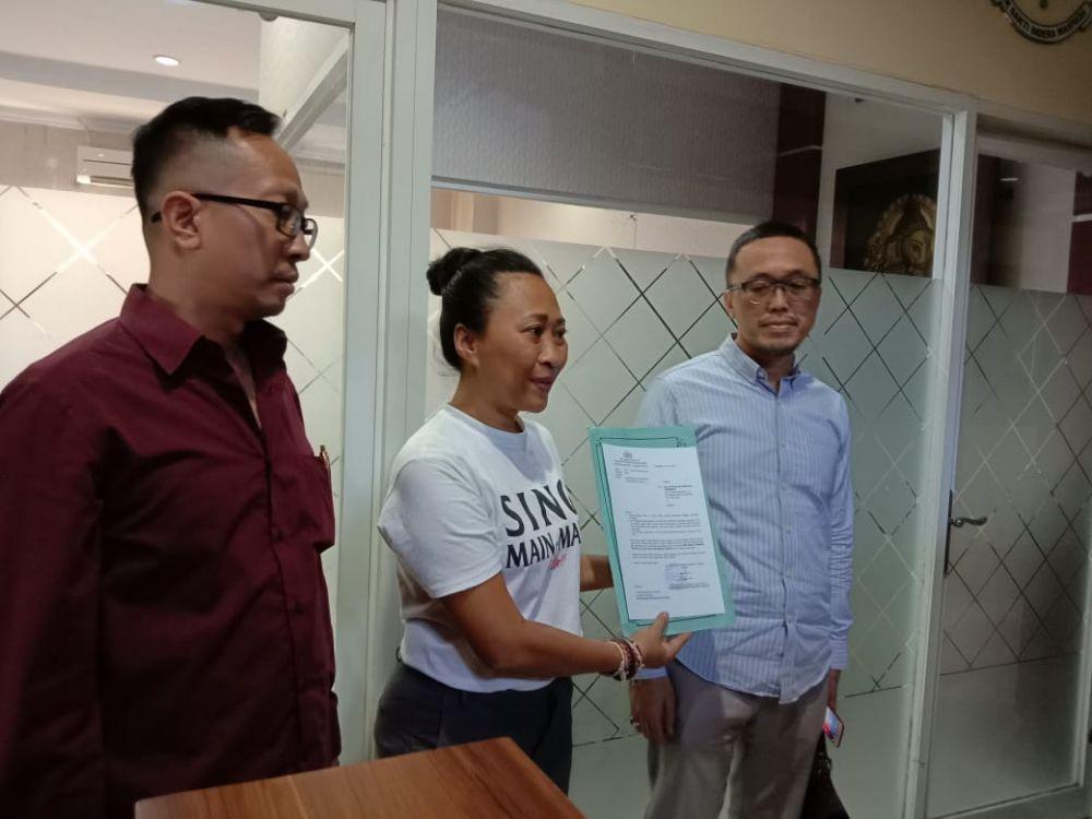 Kasus Cuitan Lisa Marlina, Niluh Djelantik Undang Ahli Bahasa