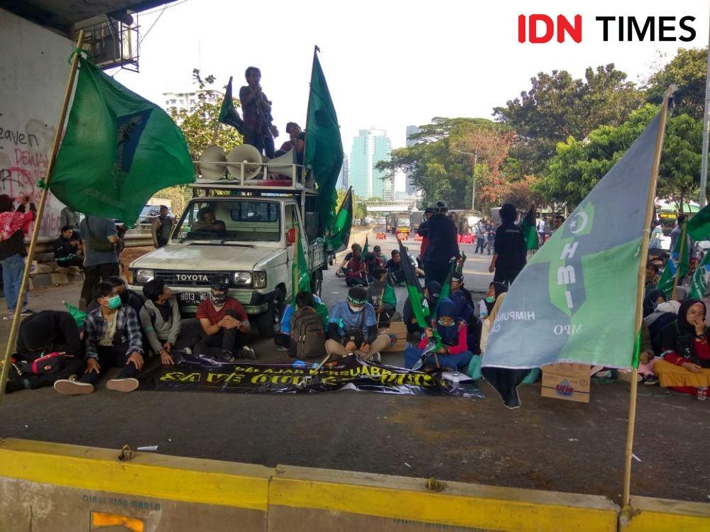 HMI Protes Mendikbud Larang Pelajar Ikut Demo