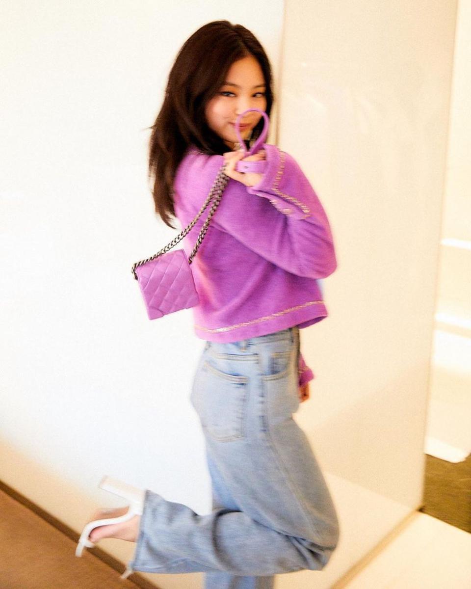 instagram.com/jennierubyjane