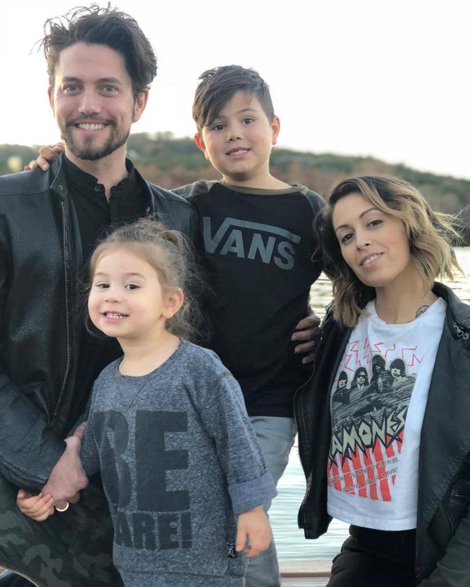 Instagram.com/@jacksonrathbone