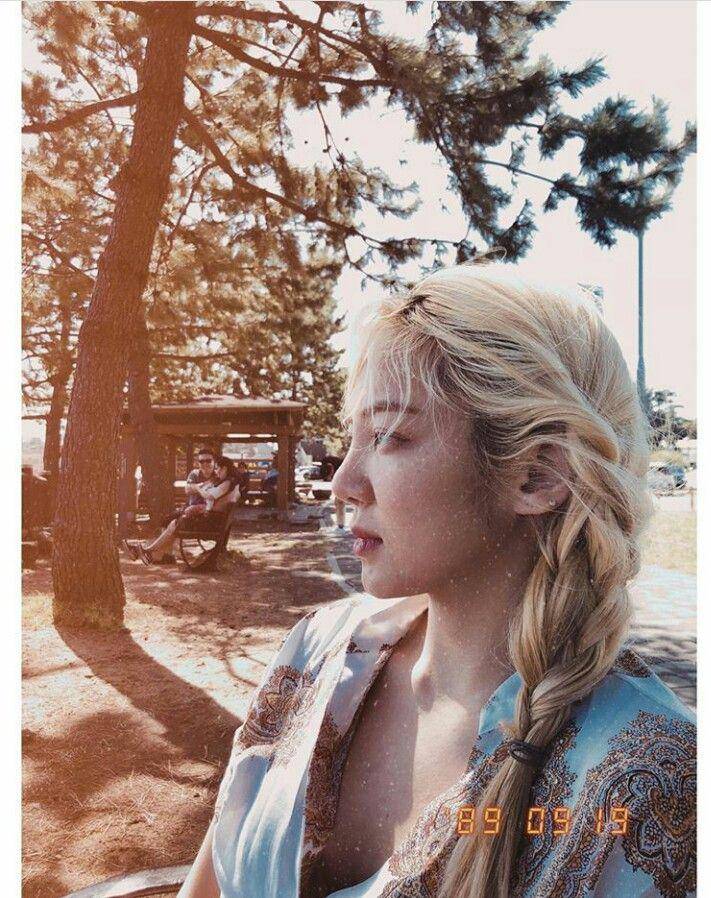 Instagram.com/hyoyeon_x_x