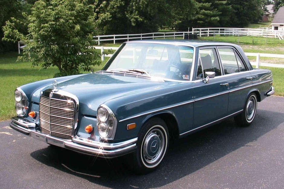 (Ilustrasi mobil Mercedes Benz 1969) www.bringatrailer.com