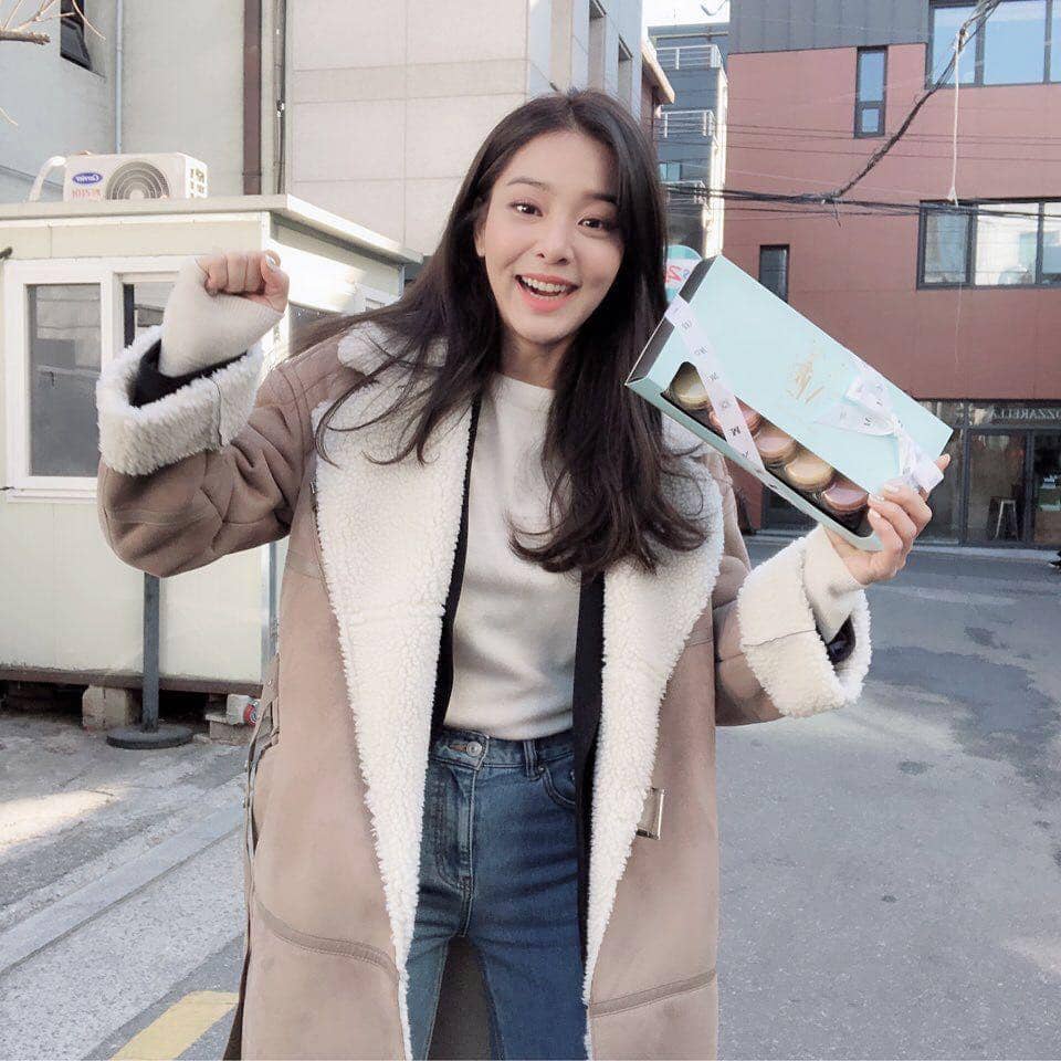 instagram.com/_seorina