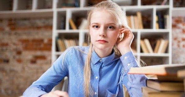 5 Dampak Positif Membatasi Akses Media Sosial Pada Anak Ketika Remaja