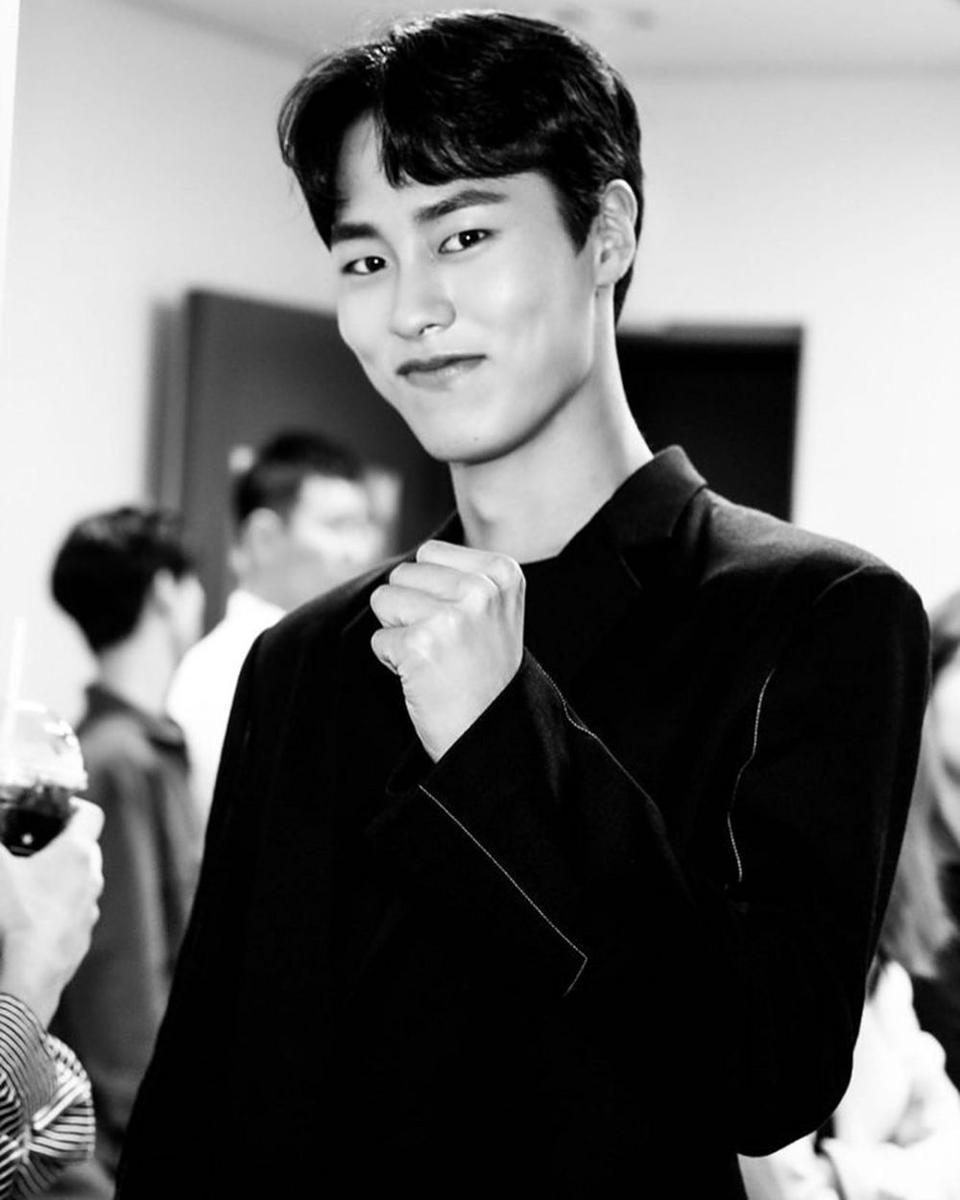 Instagram/@leejaewookintl