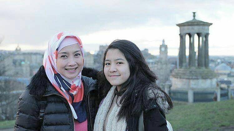 Instagram.com/desyratnasarifans