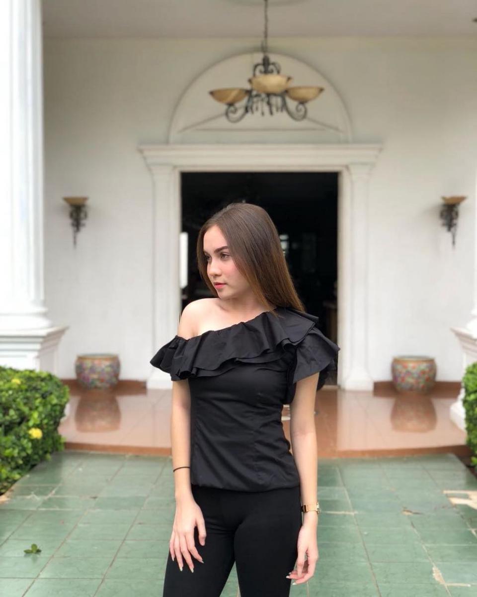 Instagram/elinaaaaajoerg