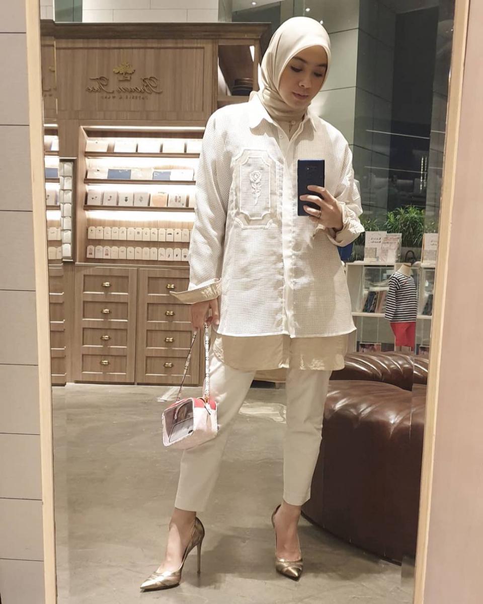 Instagram.com/dianayulestari