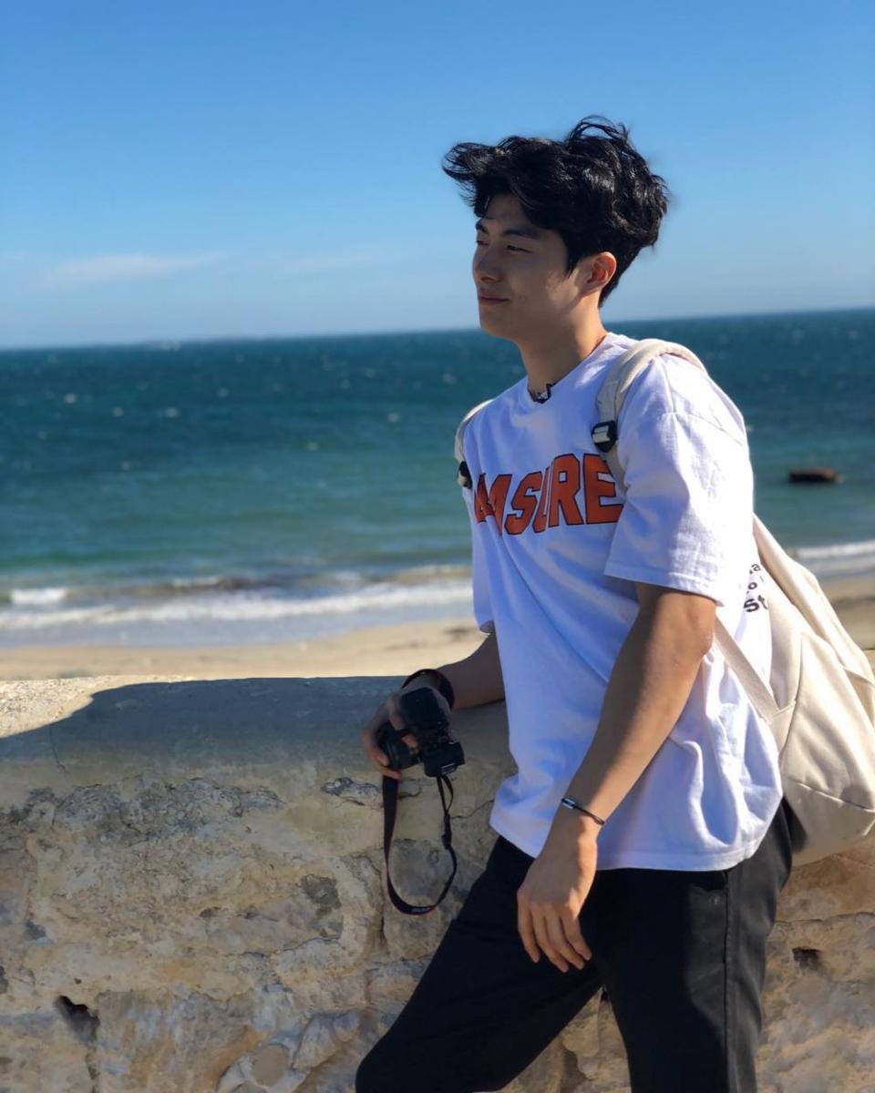 instagram.com/jrjswn