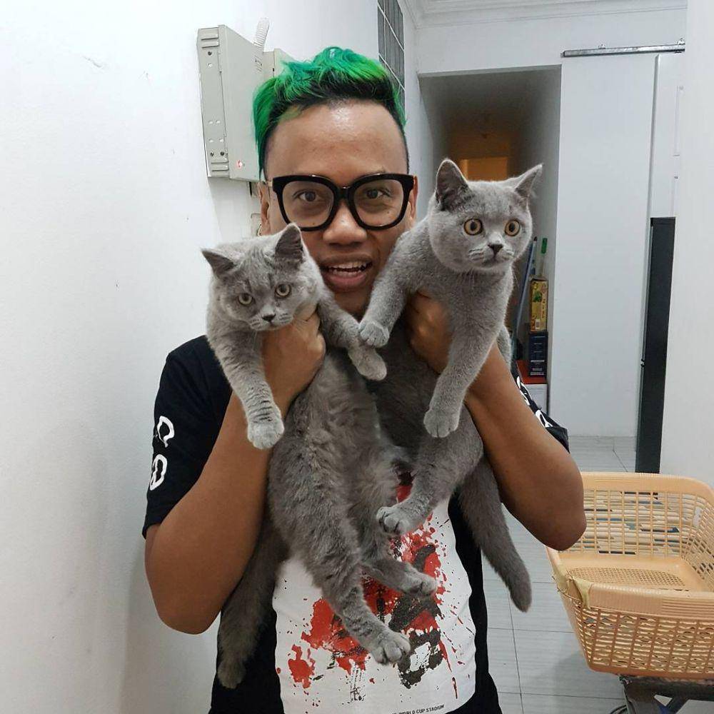 instagram.com/king_uyakuya