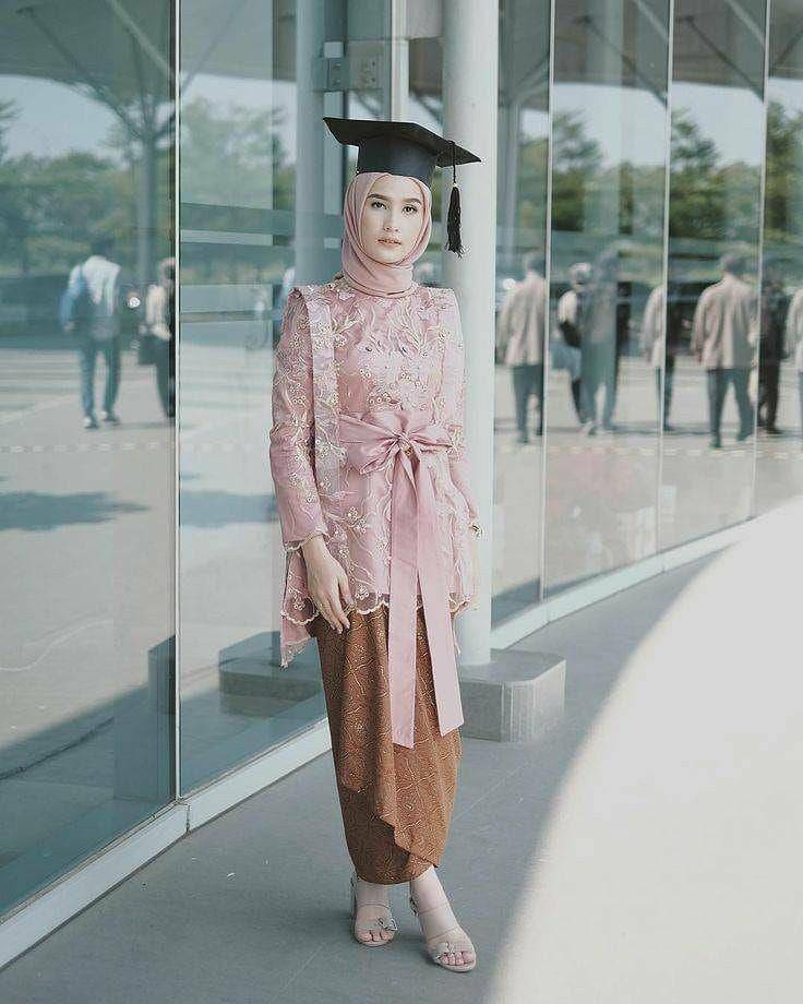 instagram.com/kebayaideas
