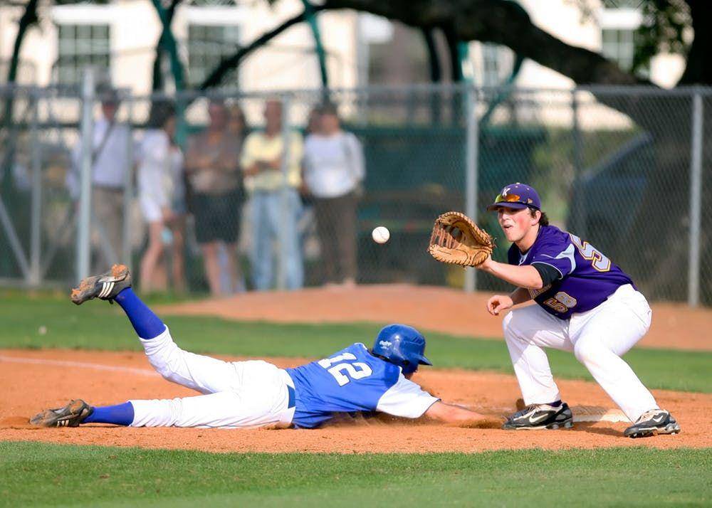 Ilustrasi bermain baseball (pexels.com/@pixabay)