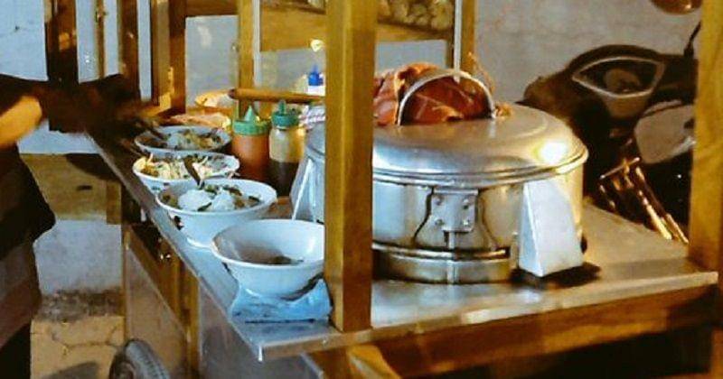 twitter.com/ricohore