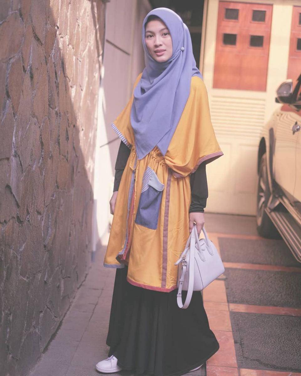 https://www.instagram.com/ichasoebandono