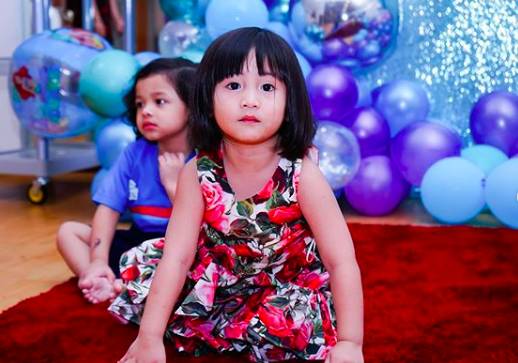 instagram.com/nindyparasadyharsono