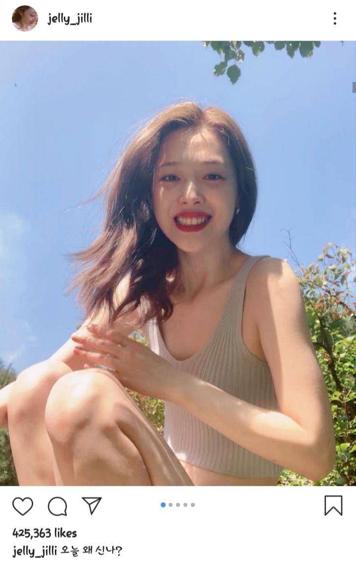 instagram.com/jelly_julli