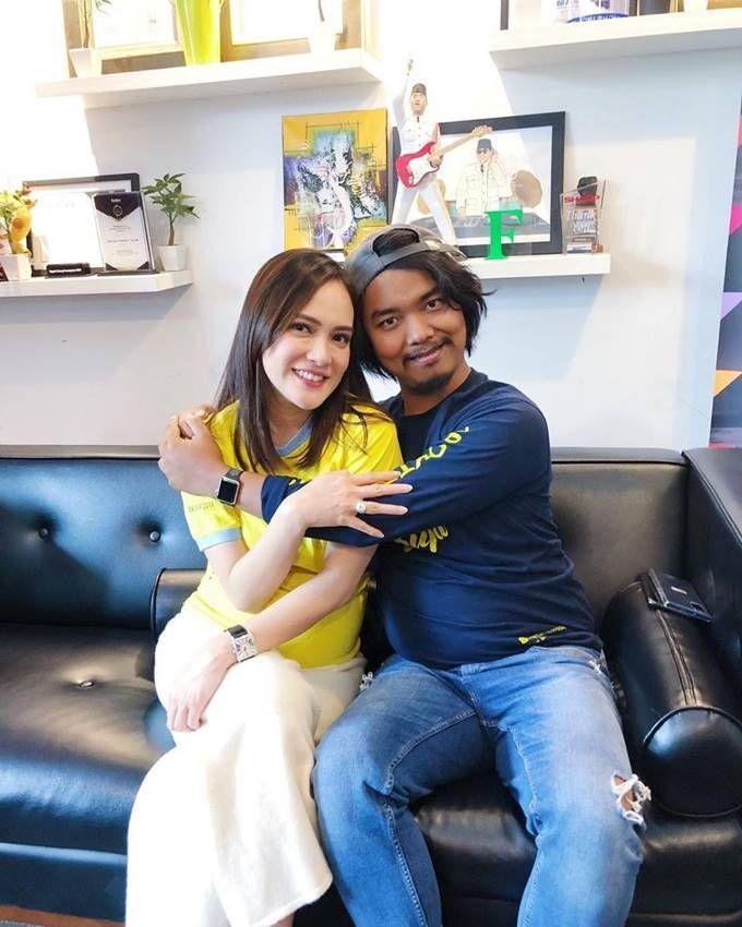 9 Kedekatan Dodit Mulyanto & Shandy Aulia Promo Film "Cinta itu Buta"