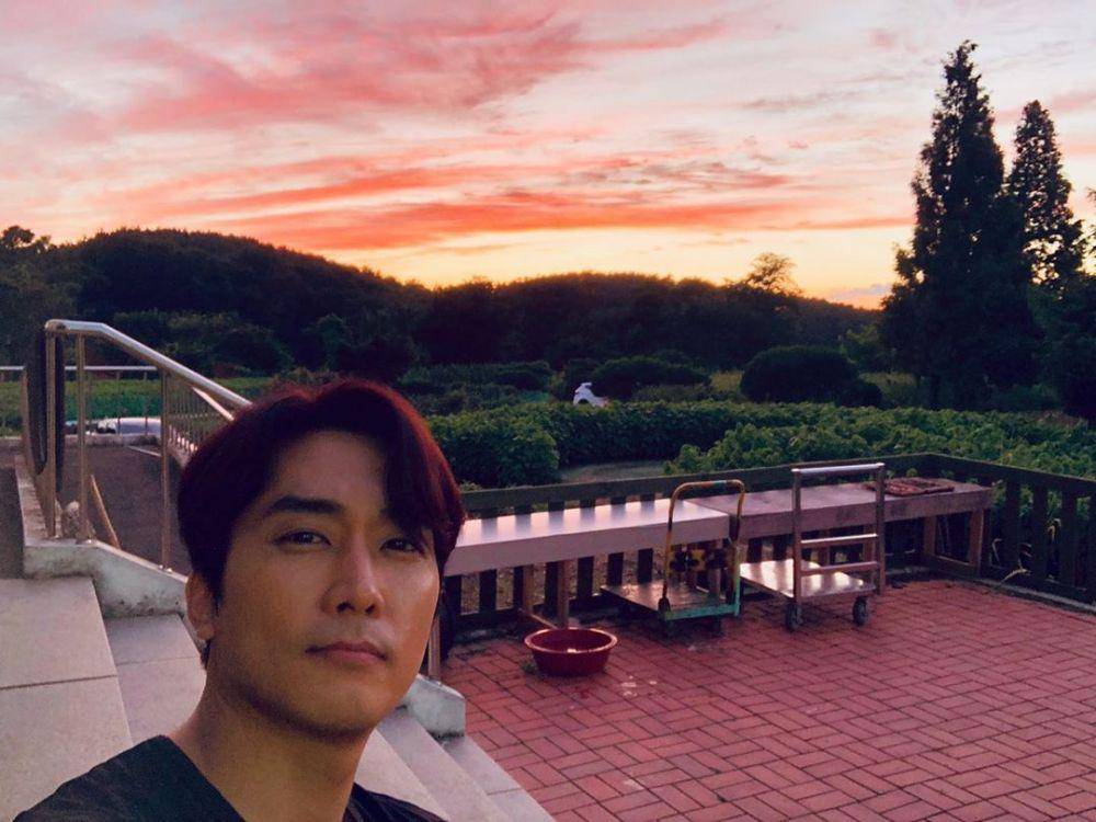 Instagram.com/songseungheon1005