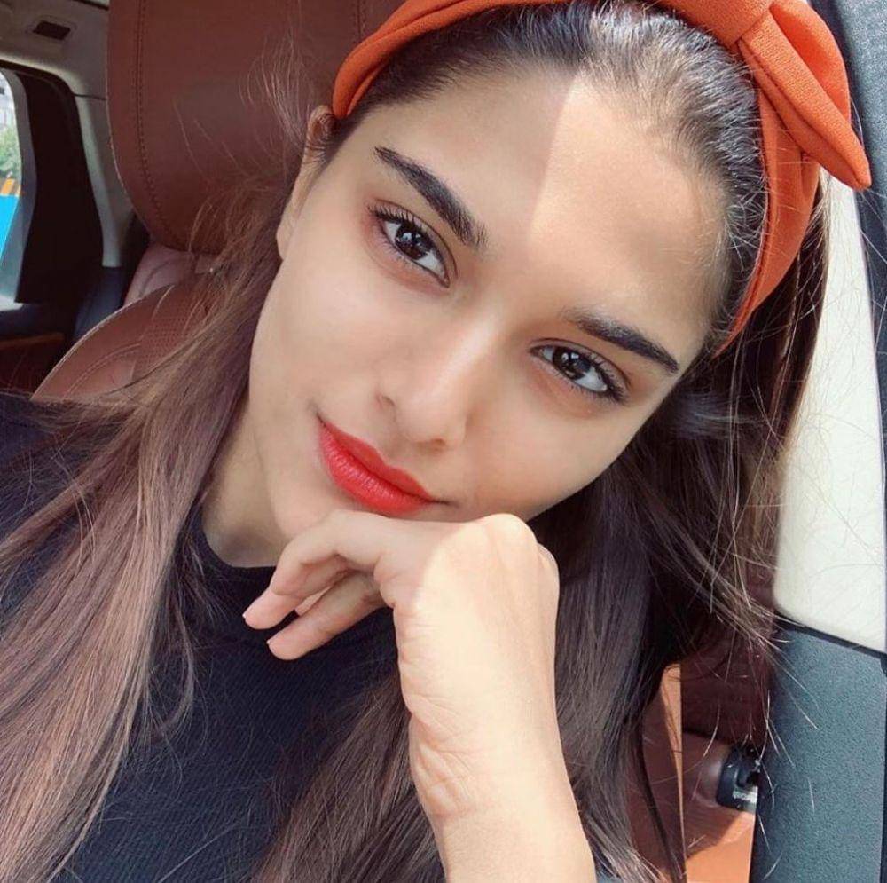 Instagram.com/saieemmanjrekar