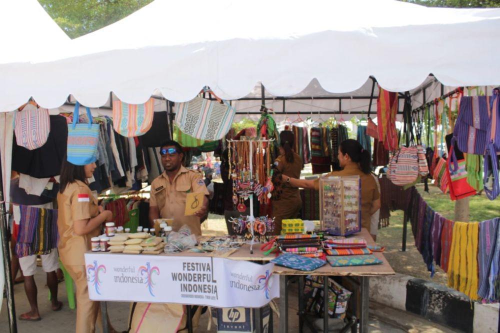 Untung hingga Jutaan, Dagangan di Festival WI Atambua Laris Manis!
