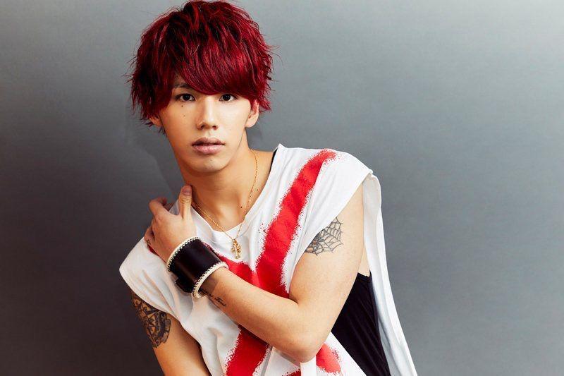 10 Potret Hiroki Moriuchi, Adik Taka ONE OK ROCK yang Gak Kalah Keren