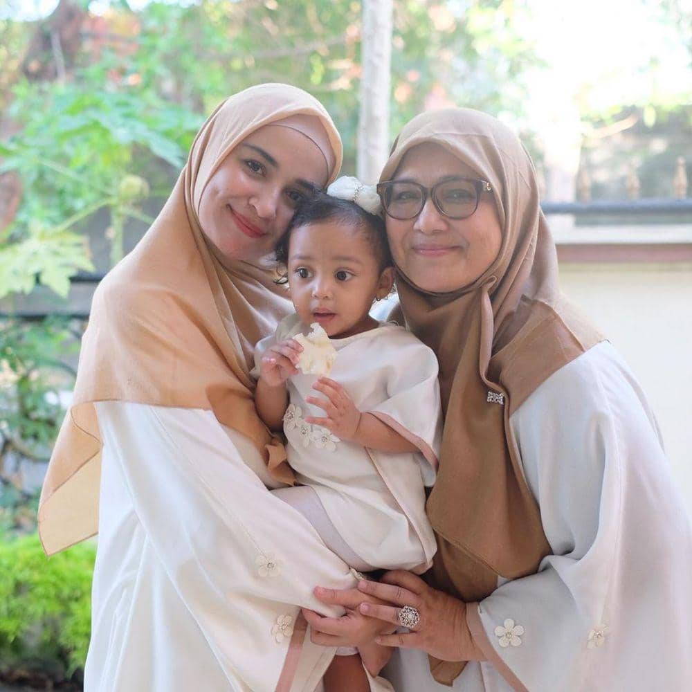 Instagram/shireensungkar