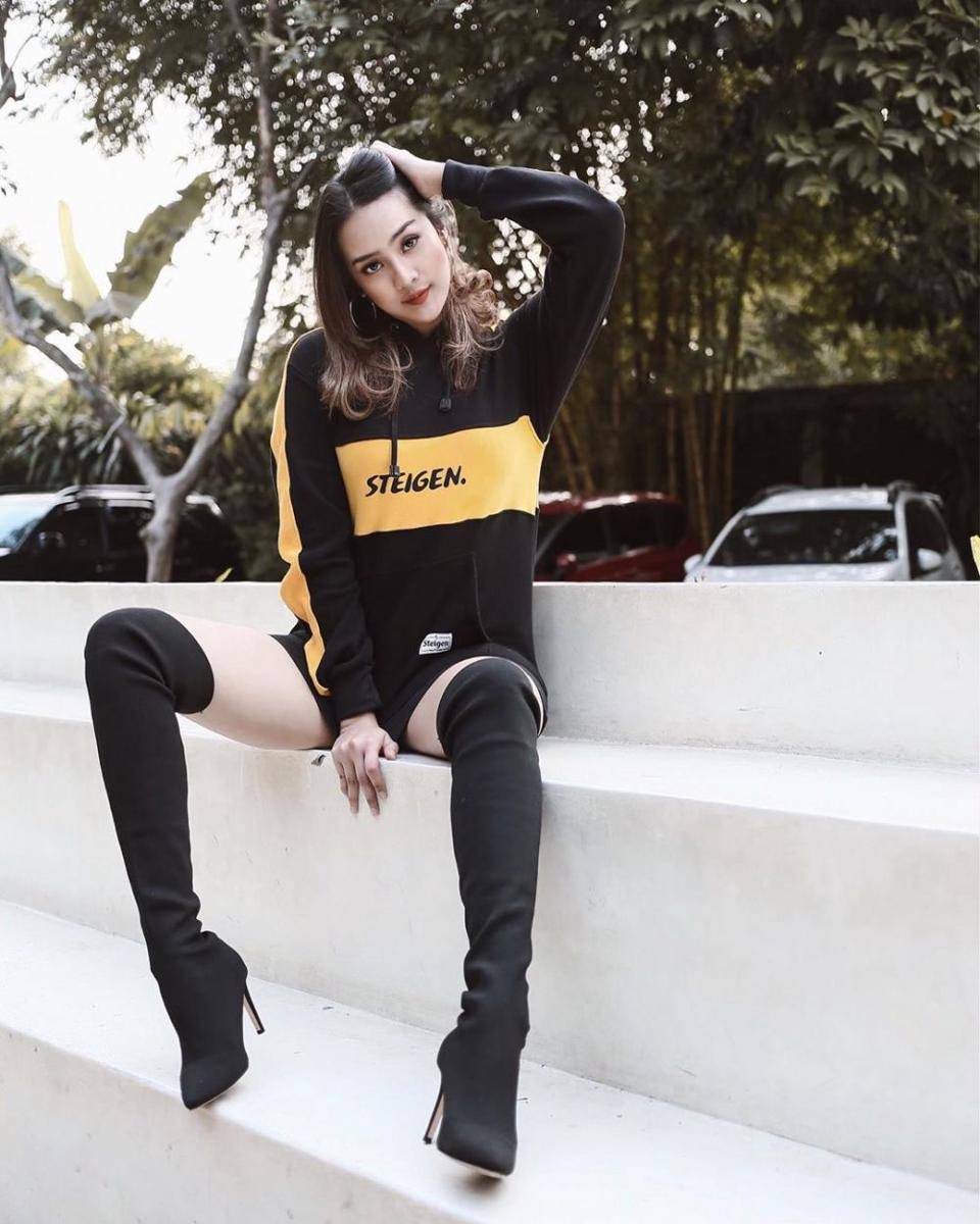 instagram.com/anyageraldine