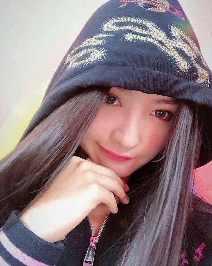 Instagram.com/natashawilona12