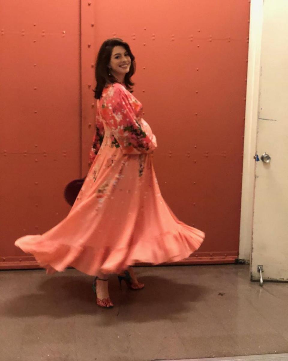 instagram.com/annehathaway