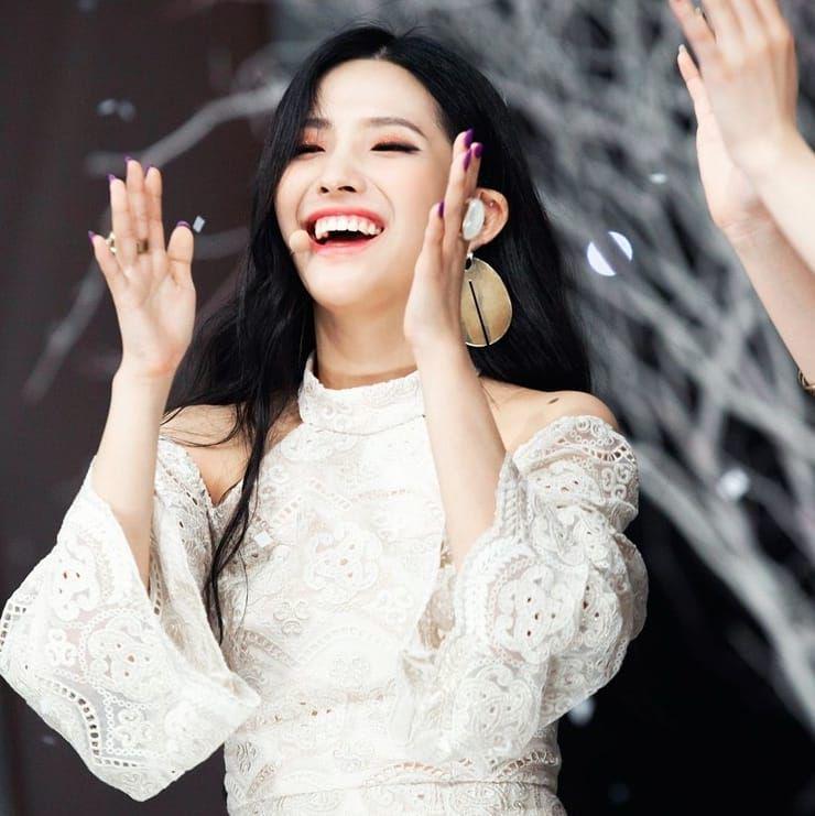 Instagram/soyeonized