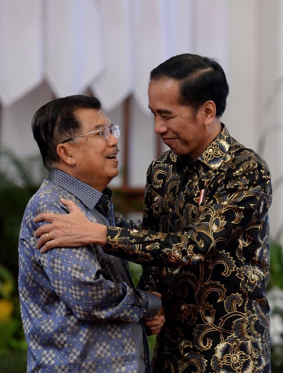 Selama Periode Pertama, Jokowi Keluarkan 5 Kebijakan Plin-plan Ini
