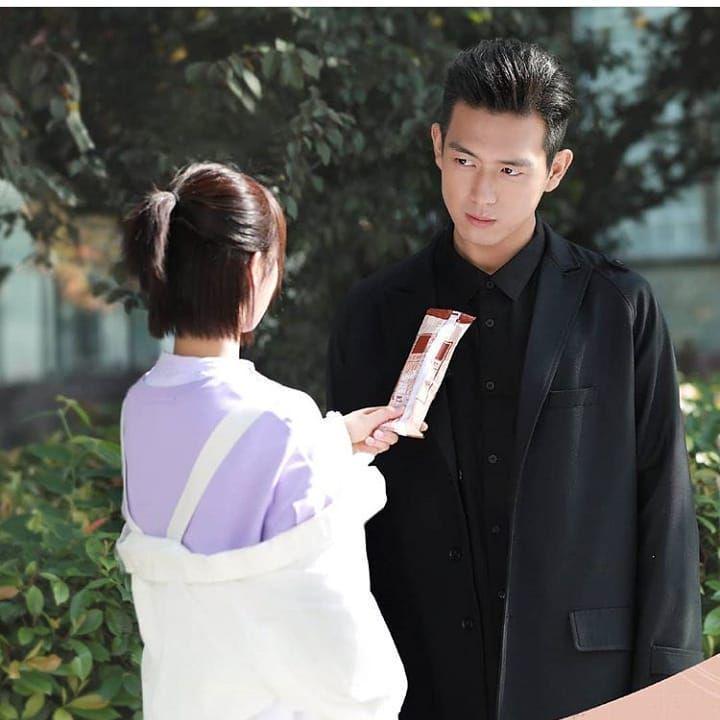 instagram.com/lixian_yangzi