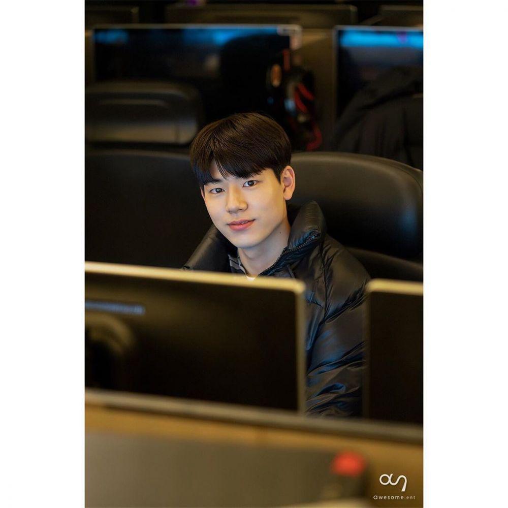 instagram.com/awesome_ent_official
