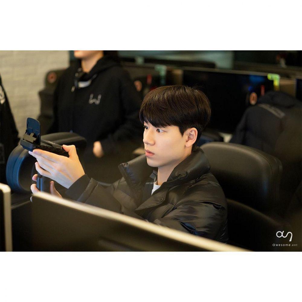 instagram.com/awesome_ent_official