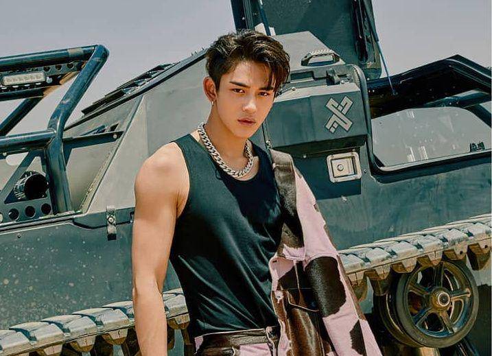 Lucas WayV (instagram.com/superm)